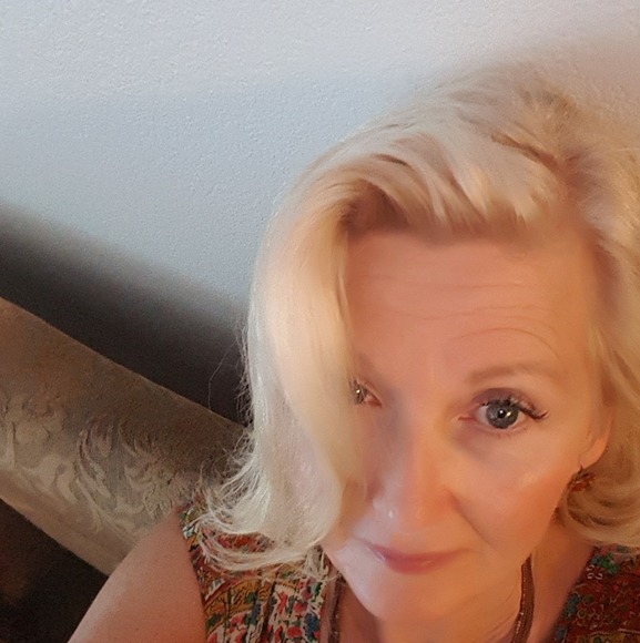 Meet your Posher, Marion - Picture 1 of 1